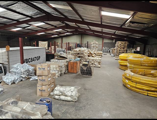 872M² FACTORY FOR SALE IN KYA SANDS